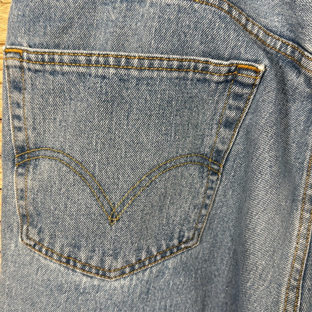 Levi's Jeans Vintage Relaxed Fit 550 Light Blue Size W42 L32 - Picture 10 of 14